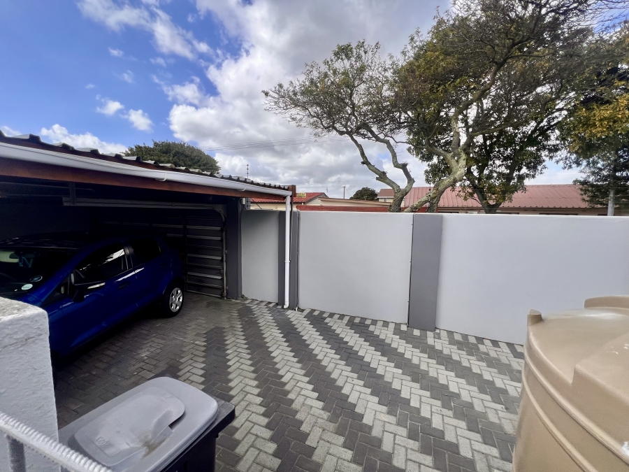 3 Bedroom Property for Sale in Vasco Estate Western Cape